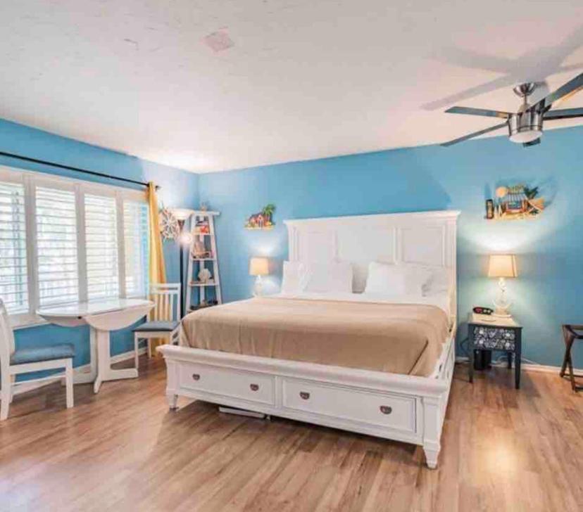 Malyn 122, Waterfront Condo, Few Blocks To Apartment St. Pete Beach